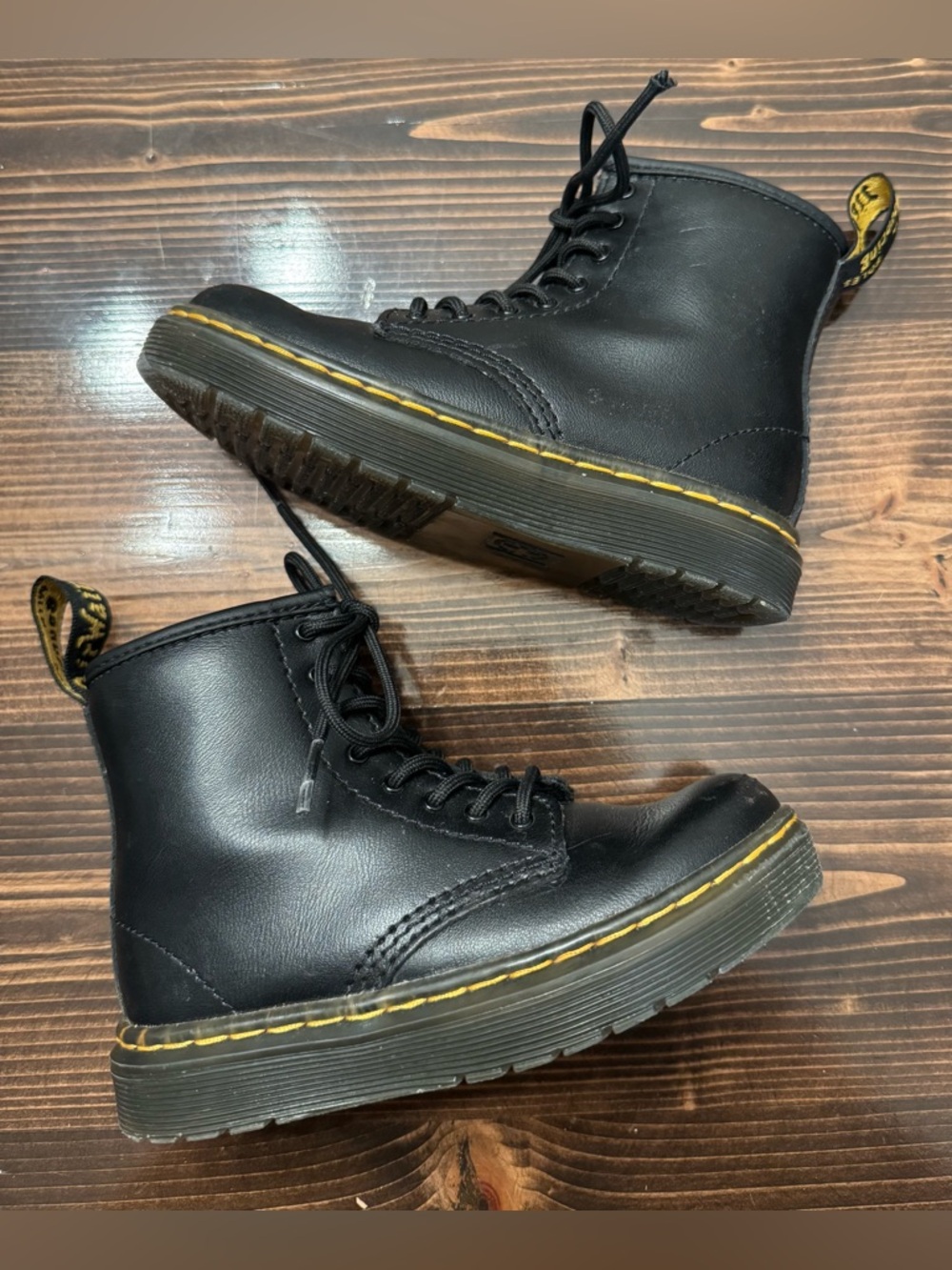 Dr. Martens Zavala Unisex Kids Black Leather Combat Boots with Side‎ Zip Size 10